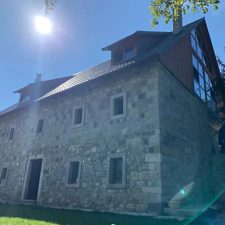 Molla Casa de hóspedes Theth